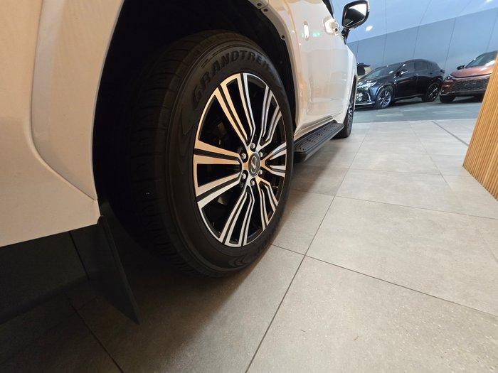 2023 Lexus LX600 Base 3.5L Turbo Automatic Wagon