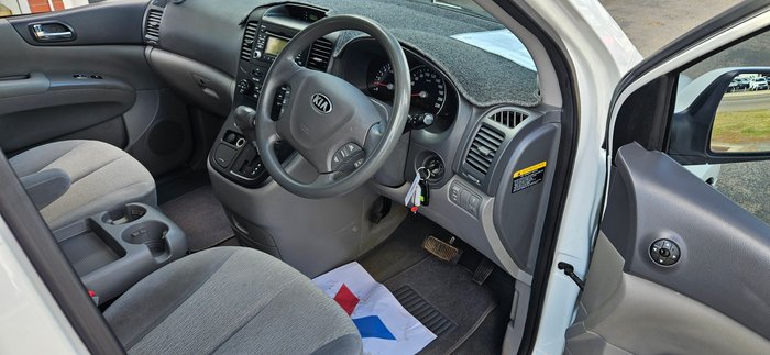 2013 Kia Grand Carnival Si VQ MY14 White