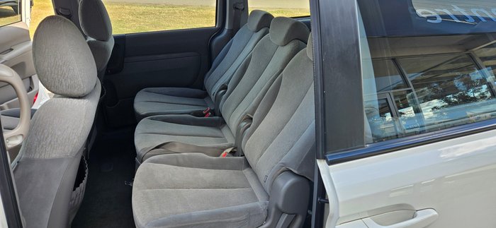 2013 Kia Grand Carnival Si VQ MY14 White
