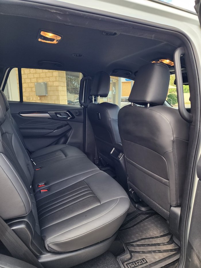 2025 Isuzu MU-X LS-T MY25 White