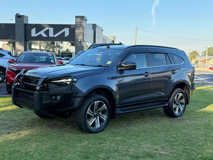 2025 Isuzu MU-X