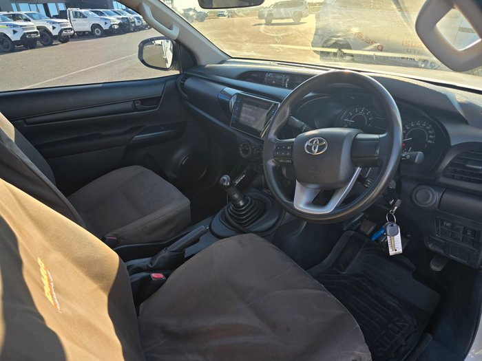 2017 Toyota Hilux Workmate White