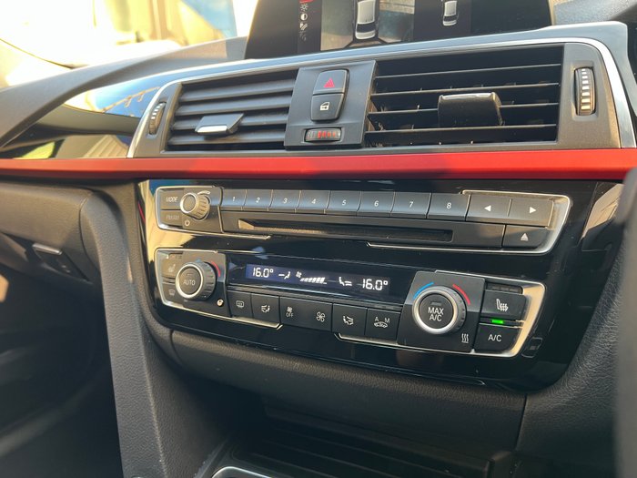 2016 BMW 3 Series 318i Sport Line