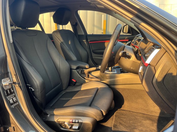 2016 BMW 3 Series 318i Sport Line