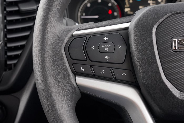 2026 Isuzu D-MAX SX High Ride