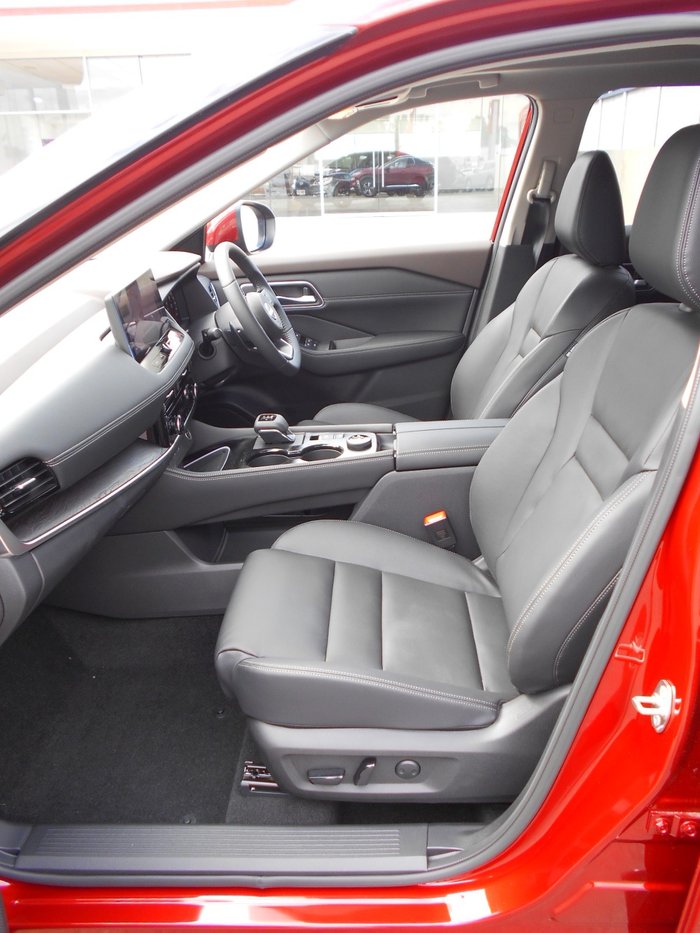 2025 Nissan X-TRAIL Ti