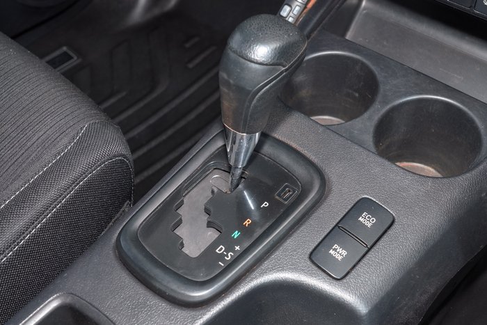 2019 Toyota Hilux SR