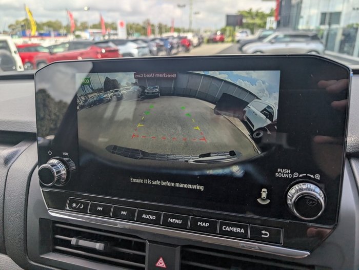 2025 NISSAN NAVARA ST