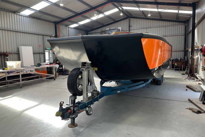 2025 COMMERCIAL Workboat