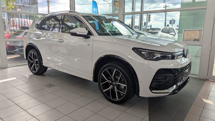 2025 VOLKSWAGEN Tiguan R-LINE