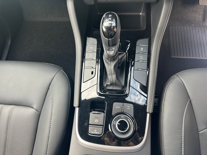 2025 Isuzu MU-X MY25.5 Isuzu MU-X 4X4 LST 3.0 L Automatic (UJOR506D)