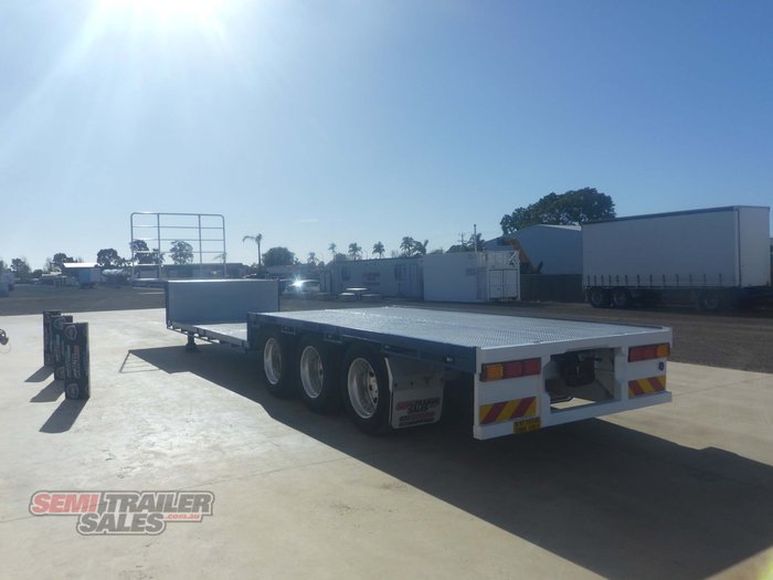 2016 Krueger 22 Pallet Double Dropdeck Road Train Lead