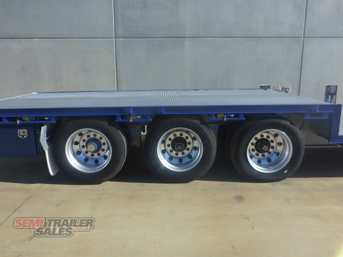 2016 Krueger 22 Pallet Double Dropdeck Road Train Lead