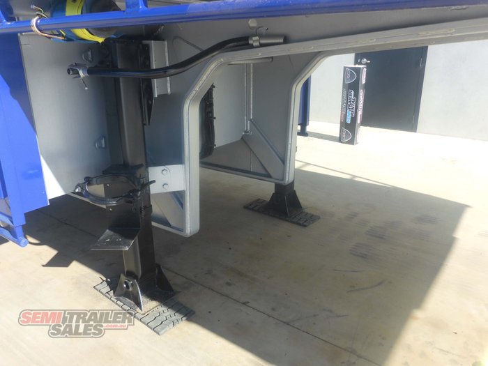 2016 Krueger 22 Pallet Double Dropdeck Road Train Lead