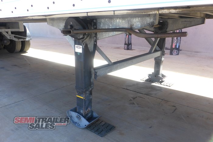 2004 Maxitrans 22 Pallet Pantech