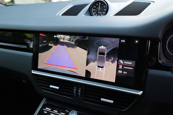 2019 Porsche Cayenne E-Hybrid