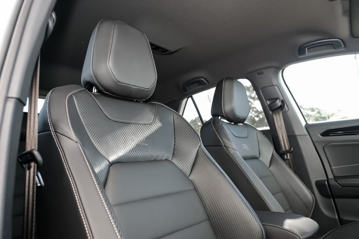 2025 Volkswagen T-Roc 140TSI R-Line