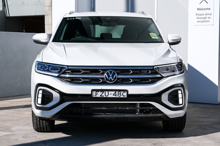 2025 Volkswagen T-Roc 140TSI R-Line
