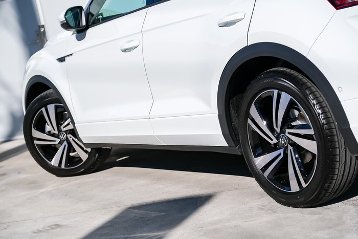 2025 Volkswagen T-Roc 140TSI R-Line