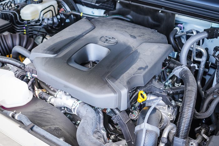 2025 Toyota PRADO GXL