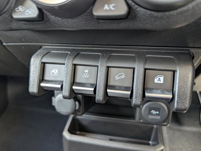 2025 SUZUKI JIMNY GLX MY26