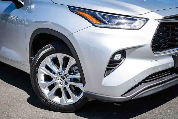 2024 Toyota Kluger Hybrid AWD GRANDE