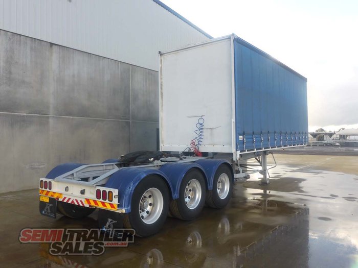 2007 Krueger 12 Pallet Curtainsider A Trailer