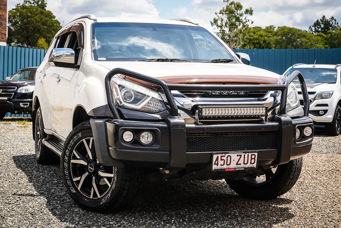 2020 ISUZU MU-X LS-T (4x4)