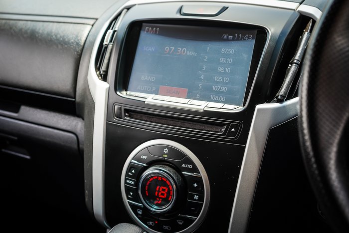 2020 ISUZU MU-X LS-T (4x4)