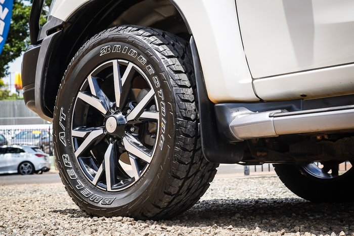 2020 ISUZU MU-X LS-T (4x4)