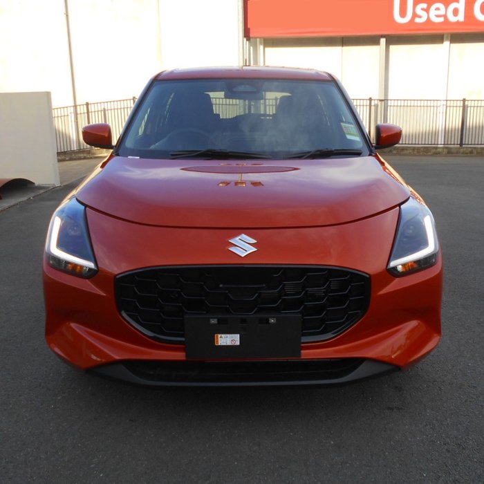 2025 Suzuki Swift Hybrid Plus
