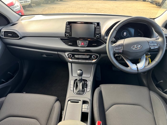 2023 HYUNDAI i30