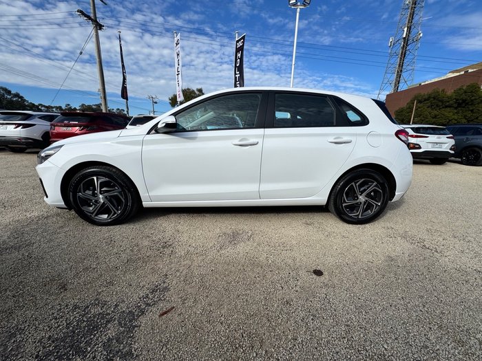 2023 HYUNDAI i30