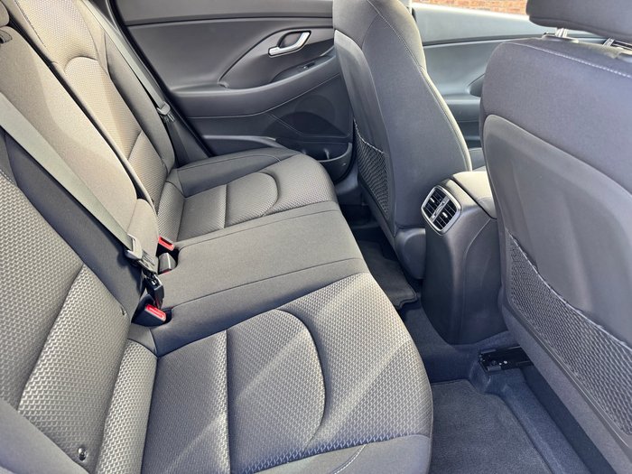2023 HYUNDAI i30