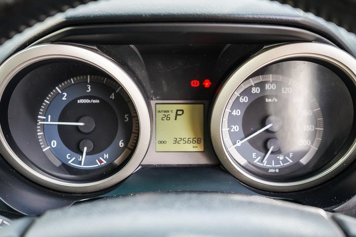 2012 Toyota PRADO old