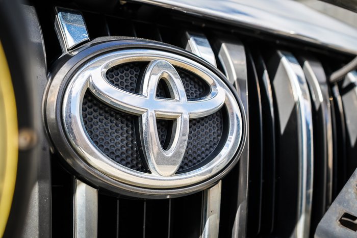 2012 Toyota PRADO old