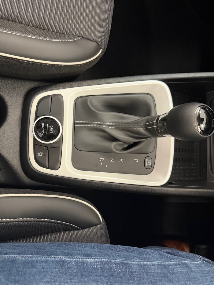 2025 Hyundai Venue Active