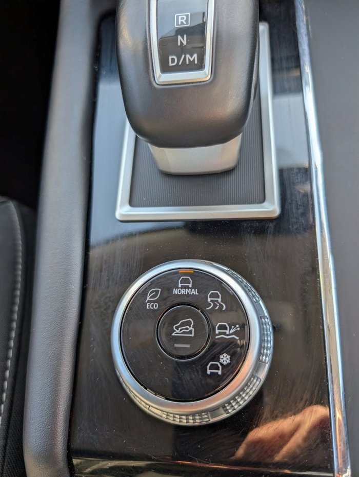 2023 MITSUBISHI OUTLANDER ES