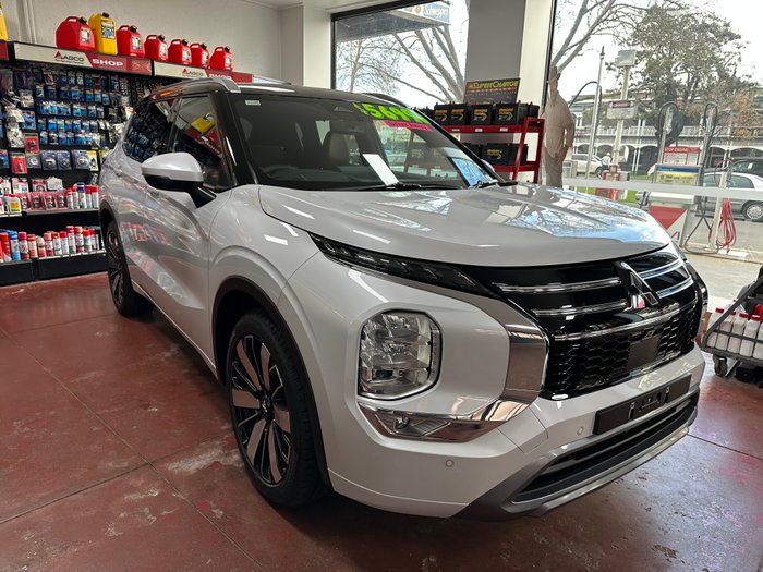 2025 Mitsubishi Outlander