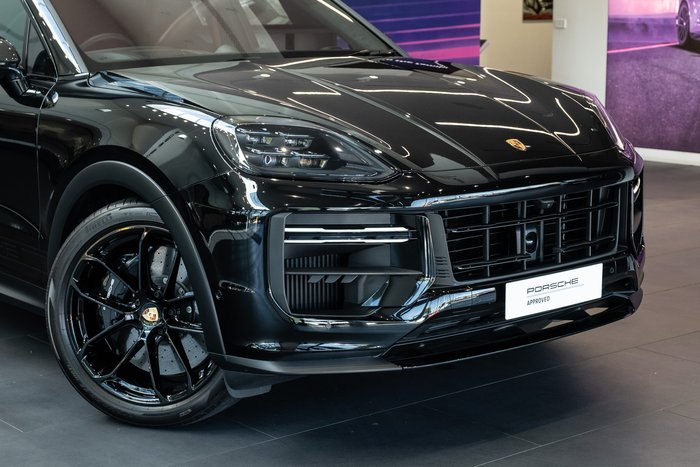 2024 Porsche Cayenne Turbo GT