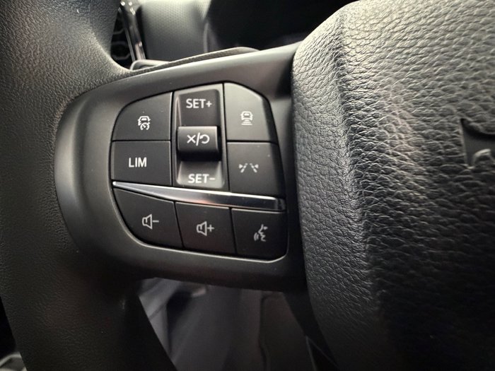 2026 Ford Everest Active