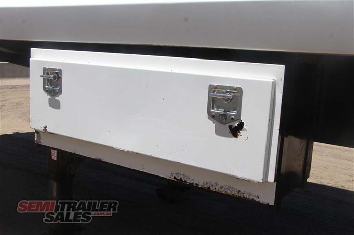 2005 Vawdrey Semi Compactor Trailer