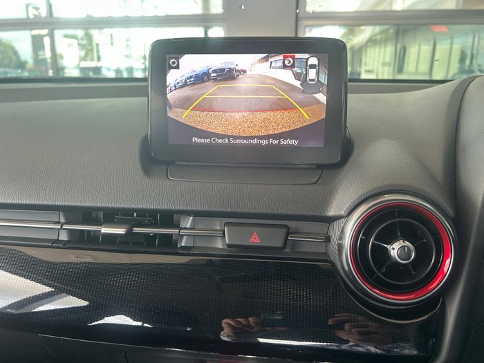 2025 Mazda 2 G15 Evolve