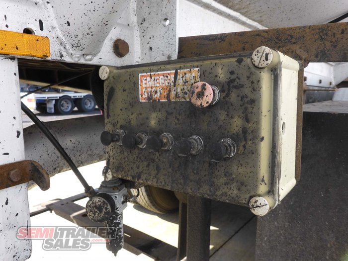 1977 Hockney 36,000L Tanker