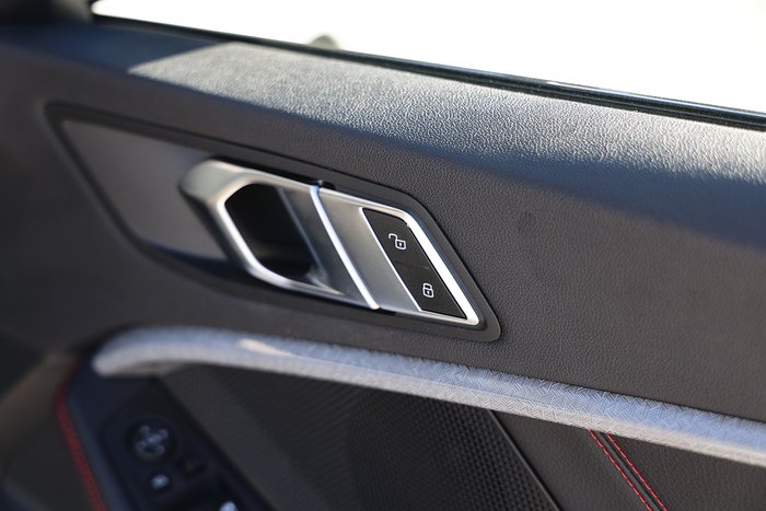 2020 BMW 1 28ti