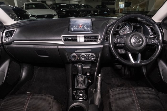 2017 Mazda 3 Maxx