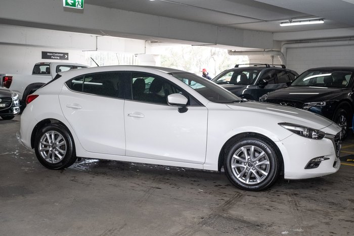 2017 Mazda 3 Maxx