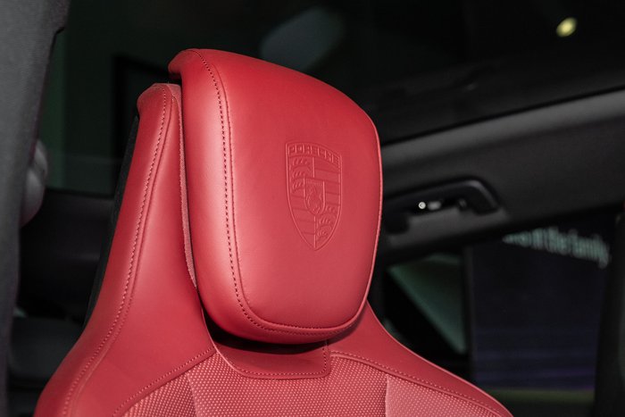 2023 Porsche Taycan 4S