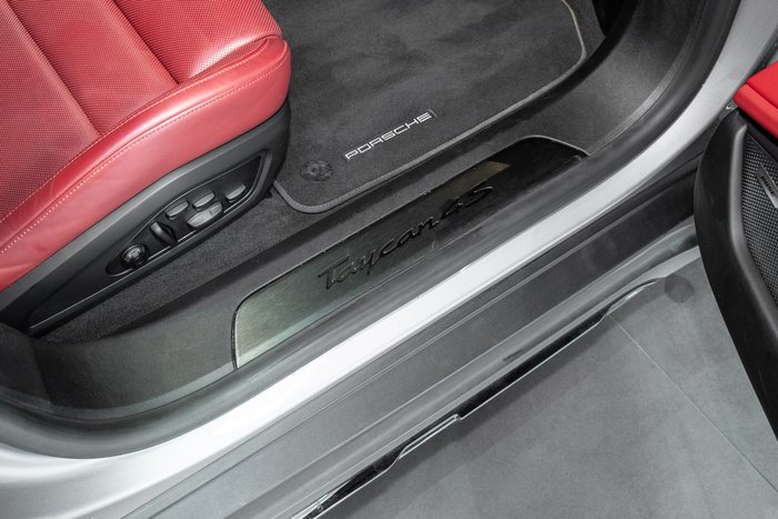 2023 Porsche Taycan 4S