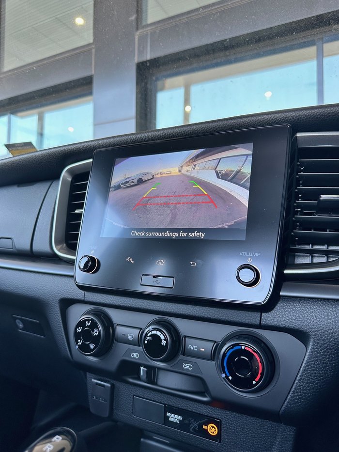 2025 Mazda BT-50 XS